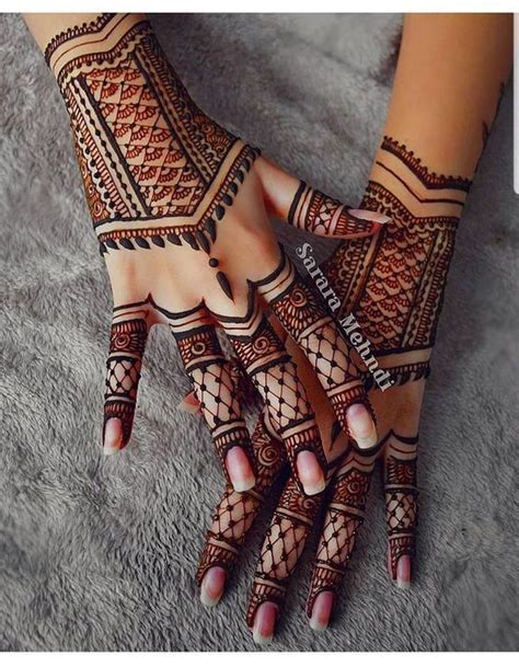 Looking For The Best Henna Designs Scroll Through Our List Pretty