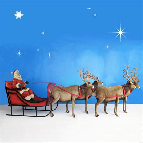 Life Sized Santa Sleigh And Four Reindeer 65