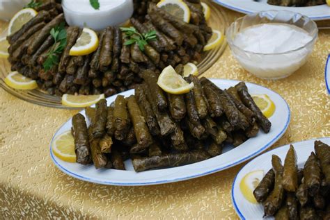 yaprak sarma geleneksel Türk yemeği Food Yum Beef