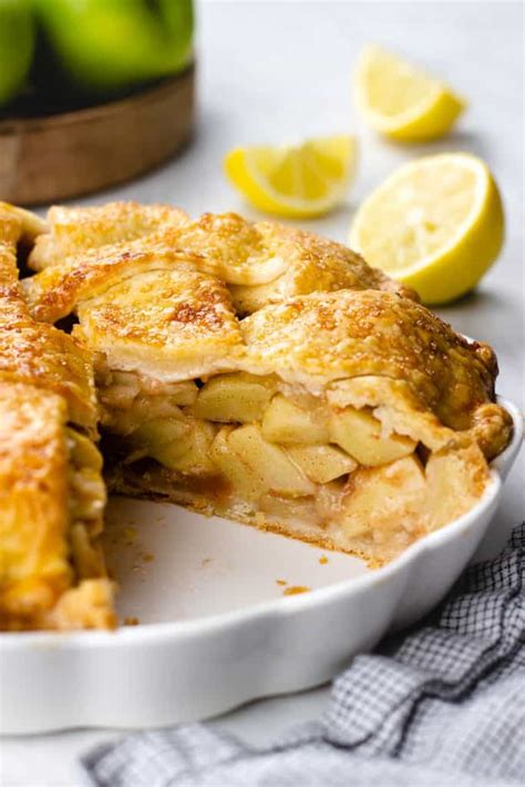 Classic Apple Pie Recipe Veronika S Kitchen