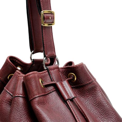 Hermes Bordeaux Leather Vintage Market Bucket Bag At 1stdibs Hermes