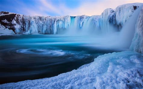 Waterfall In Iceland Wallpaper Nature Wallpapers 29552