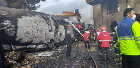 گزارش تصویری از سقوط هواپیما در نزدیکی کرج