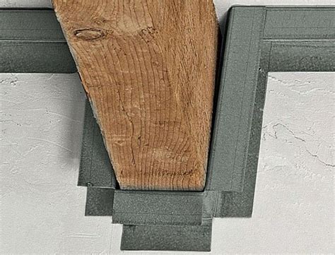 Voici quelques conseils pour abattre une cloison proprement et sans risque. Installer une cloison contre une surface irrégulière ...