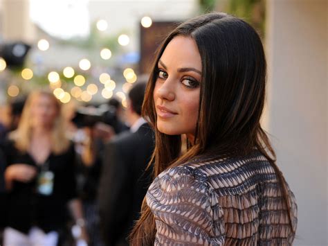 Mila Kunis Refuses To Discuss Ukraine In Particularly Cold