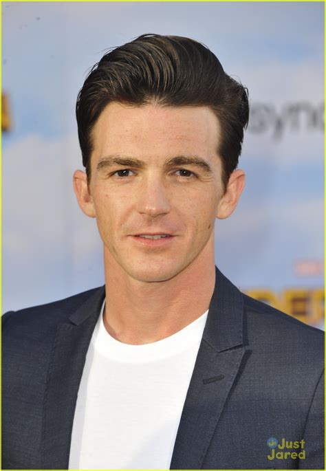 Drake bell from drake & josh has pleaded not guilty after being indicted for a 2017 incident in. Drake Bell Joins Fellow Spider-Man Tom Holland at 'Spider ...