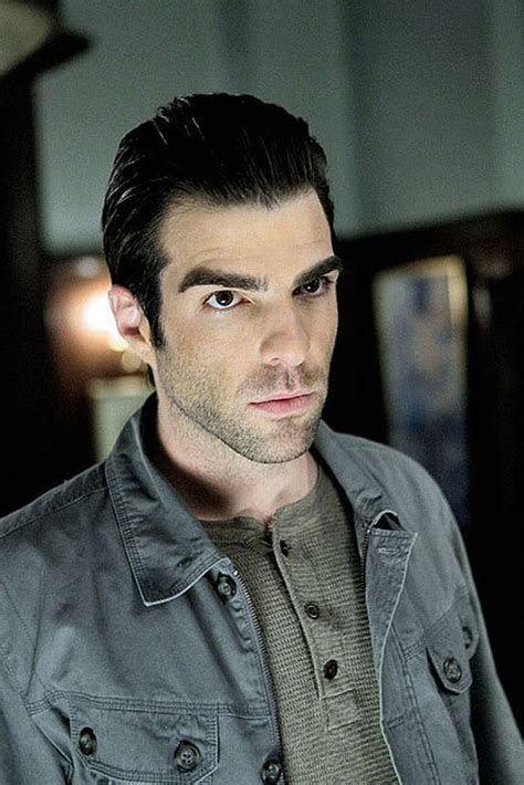 Whats Going On Zachary Quinto Spock In Star Trek Says Hes Gay