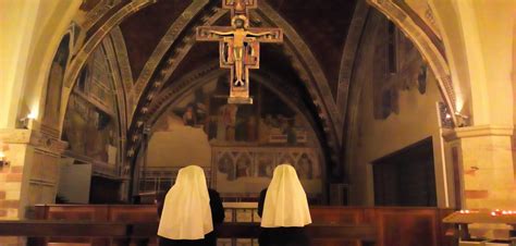 Bologna: le suore pregano, i ladri rubano in convento ...