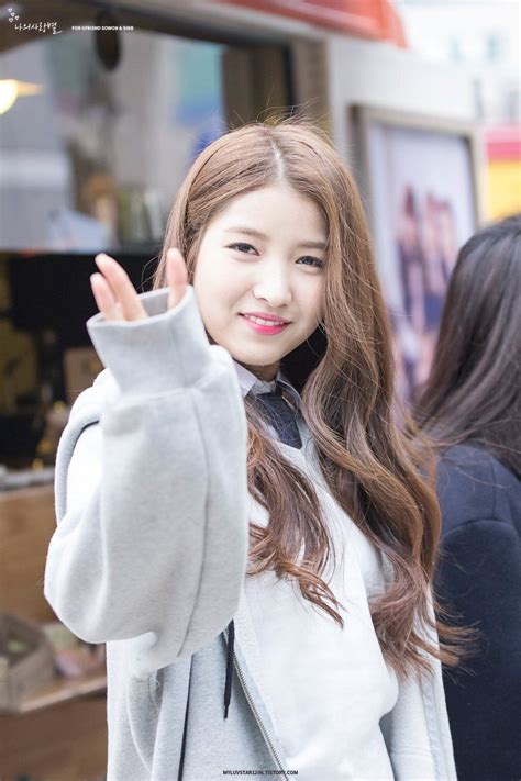 Profile of gfriend's sowon (age, height, birthday, songs, and facts). Gfriend - Sowon | Gfriend . | Pinterest | Kpop, Korean ...