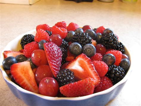 No Nonsense Nutrition Food Of The Week Berries