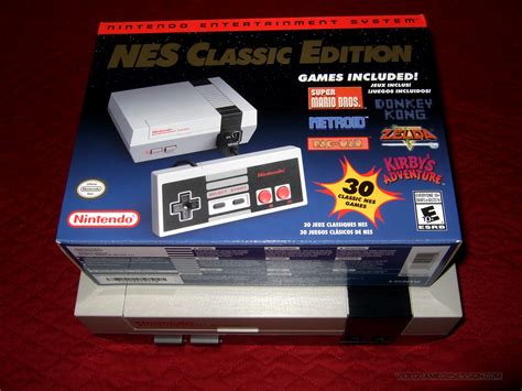 Nintendo Nes Classic Edition And Famicom Classic Mini
