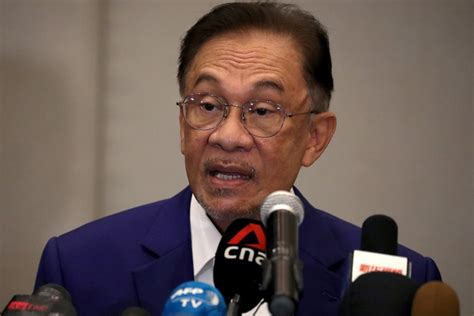 Malaysian Police Summon Anwar Ibrahim In Probe Into Viral List Of