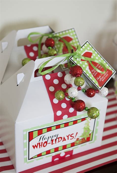 Ideas For Christmas Party Favors The Cake Boutique