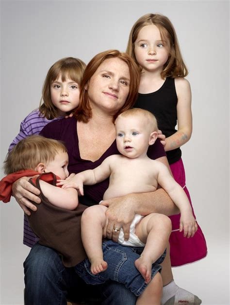 Jamie Lynne Grumet Jamie Lynne Grumet Defends Her Time Magazine Breastfeeding Cover