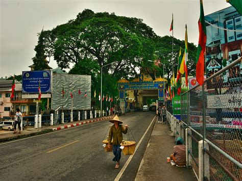 ミャンマー「タチレク」へ、タイ「メーサイ」～国境「ミャンマーイミグレーション」を徒歩で越えて入国！！ 2019 タイ北部 ミャンマー、ラオス国境周辺の旅 チェンマイ チェンライ
