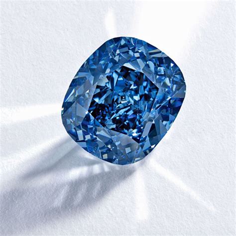 The Record Breaking Diamonds Of 2015 Blue Diamond Hope Diamond
