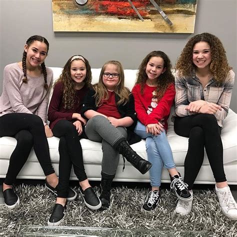 Photos Of Haschak Sisters Kidsmusic