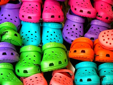 Have you found the page useful? Burundi Receives CROCS Shipment | Food for the Hungry