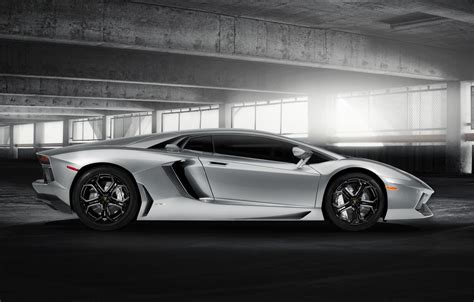 Wallpaper The Building Lamborghini Silver Blik Lamborghini Lp700 4