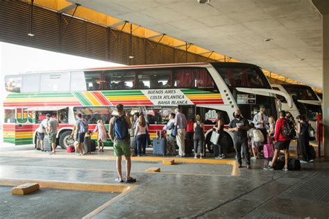 Las Tarifas De Los Micros De Larga Distancia Aumentarán Un 45 En La