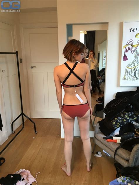 Emma Watson Nude Pictures Photos Playbabe Naked SexiezPix Web Porn
