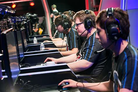 Esports Challenges Conventional Sports Daily Sundial