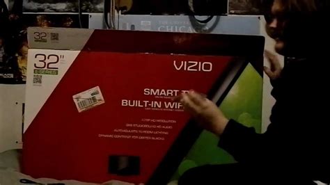 Vizio 32 Inch Lcd Hdtv 720p Smart Tv With Wifi Unboxing Youtube