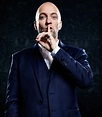 Derren Brown warps laws of possibility in Miracle at Palace Theatre ...