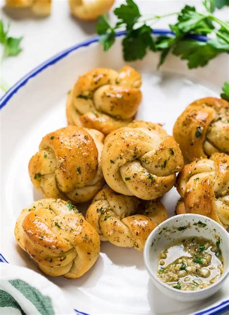How To Cook Frozen Garlic Knots In Air Fryer One Dollar Kitchen