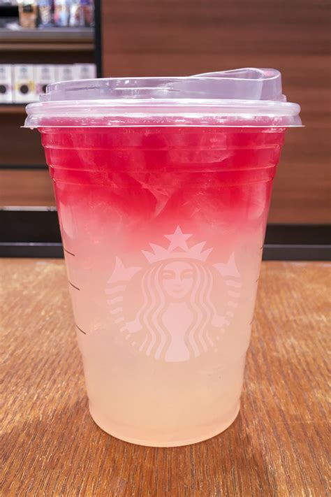 Starbucks Lemonade Drinks Refreshers Iced Tea And More Sweet Steep