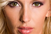 How to Perfectly Smooth Skin in Photoshop — Medialoot