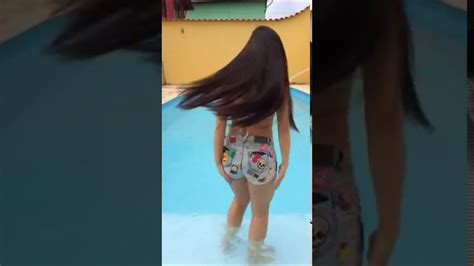 Смотрите видео young meninas dancando в высоком качестве. Menina dançando funk - YouTube