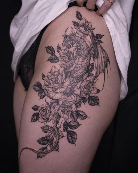 Https://tommynaija.com/tattoo/dragon Tattoo Designs With Flowers