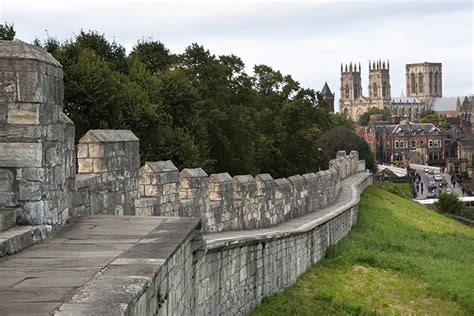 York City Walls History And Facts History Hit