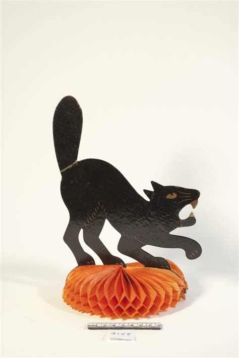 3155 Black Cat Cardboard Halloween Decoration With Fold Out Base