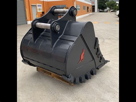 2019 Roo Attachments Rock Bucket Heavy Duty 30 To 35 Ton For Sale