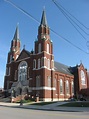 File:St. Joseph's Catholic Church in Wapakoneta, light.jpg - Wikipedia