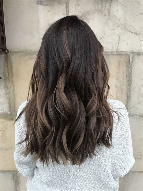 Dimensional Brunette Baby highlights Balayage Ombré Dark brown to light brown Chocolate