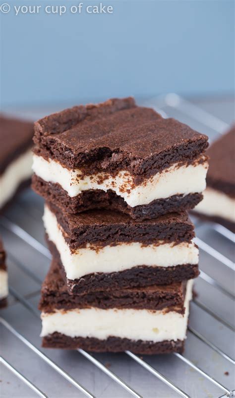 Quick, easy oreo cupcakes recipe (cookies and cream cupcakes) with oreo buttercream frosting. Cake Mix Oreo Bars - Your Cup of Cake