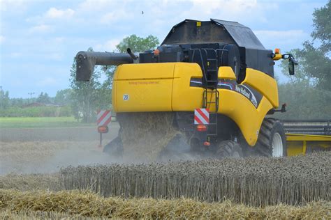 Images Gratuites Ferme Asphalte Récolte Véhicule Agriculture