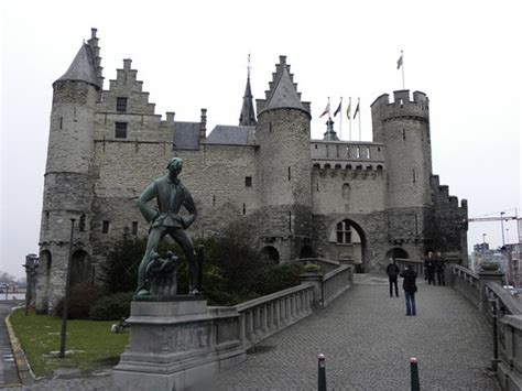 Antwerpen | terug in de tijd. Steen Castle (Antwerp) - All You Need to Know BEFORE You Go - Updated 2020 (Antwerp, Belgium ...