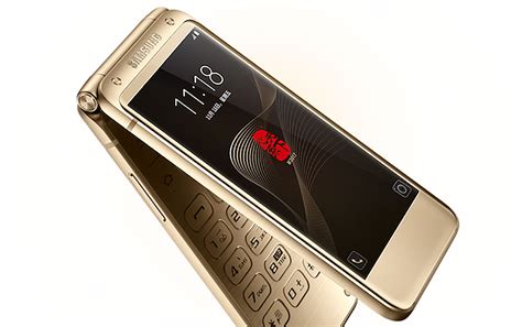 Samsung W2017 Il Flip Phone Che Costa Oltre 2600 Euro Cellulare