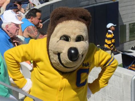 Purdue Pete Named Colleges Creepiest Mascot Penn States Nittany Lion