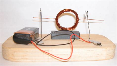 The Simple Dc Motor 5 Steps Instructables