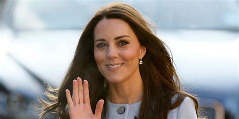 Kate Middleton Wears Princess Dianas Lovers Knot Tiara