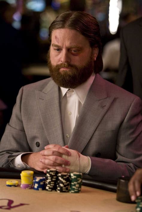 Firstly, it is illegal if you use an external device to count cards. Zach Galifianakis è Alan nel film Una notte da leoni: 118436 - Movieplayer.it