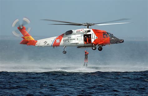 Coast Guard To Conduct Helicopter Rescue Demo Saturday The Marthas