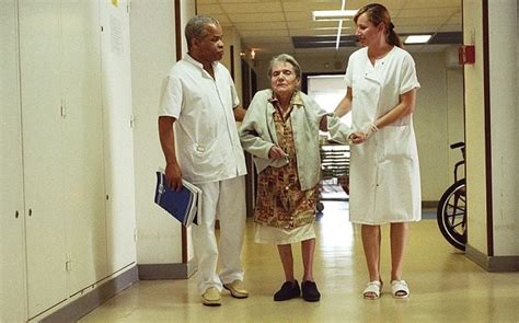 How The Right Flooring Can Help Patients Living With Dementia