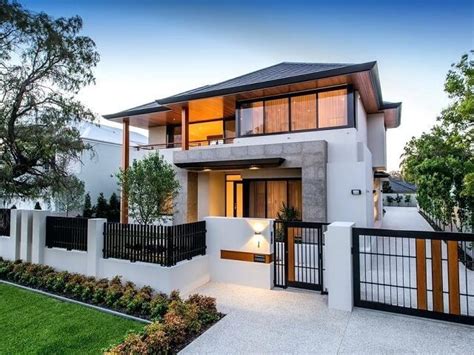 Jika anda menghuni rumah minimalis, tentu anda harus mendesain model pagar minimalis juga. Info Terkini 11 Rumah Minimalis Pagar Halaman Luas