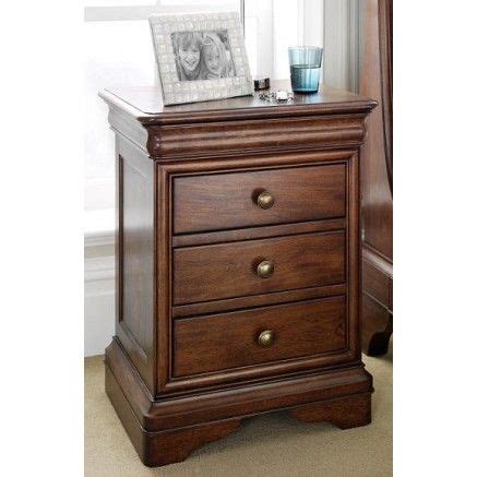 The bedroom furniture should come with some element of advanced quality. Willis & Gambier bedroom furniture - Antoinette Bedside ...